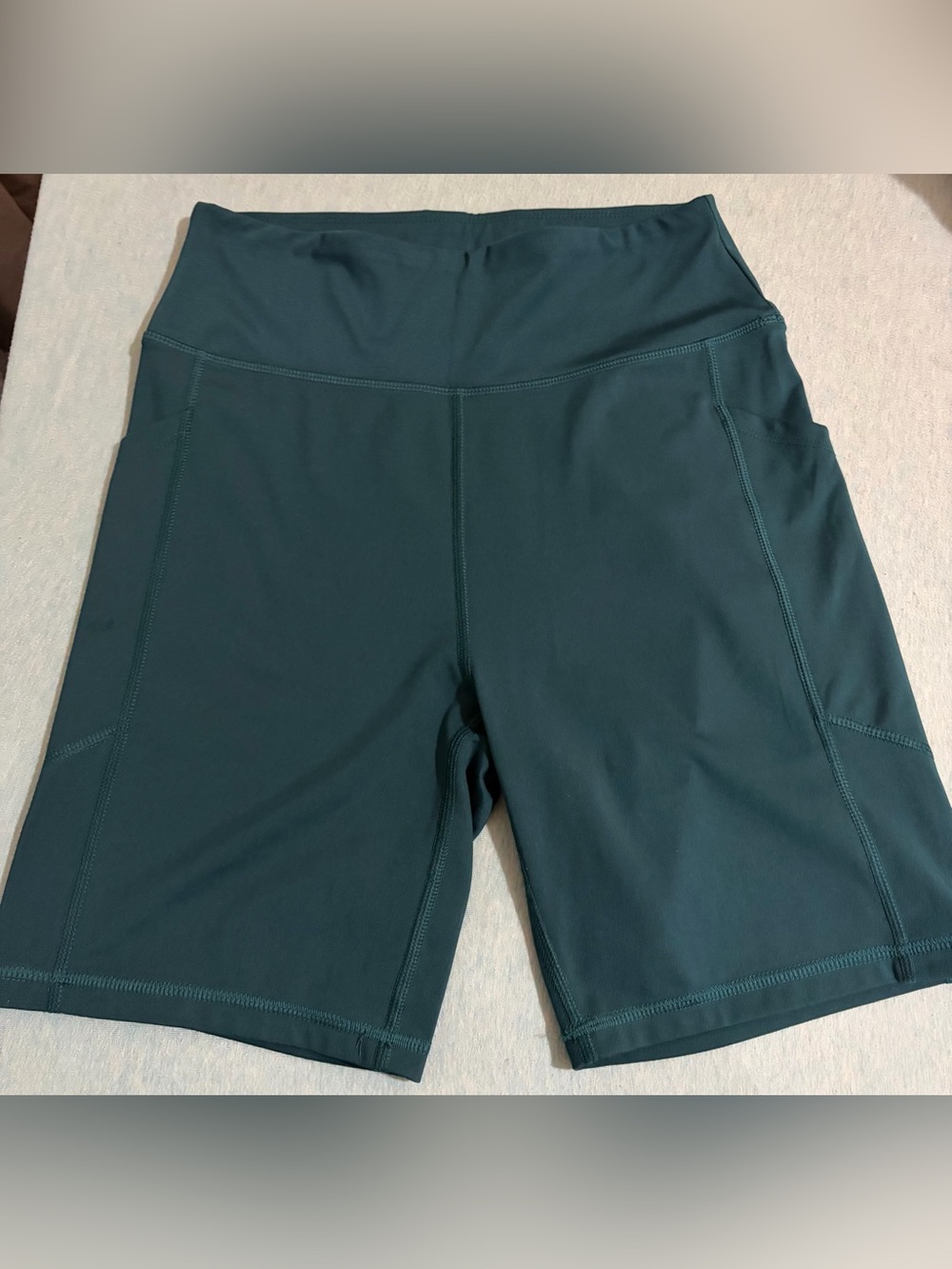 American Eagle Everything Pocket Super High-Waisted Bike Shorts